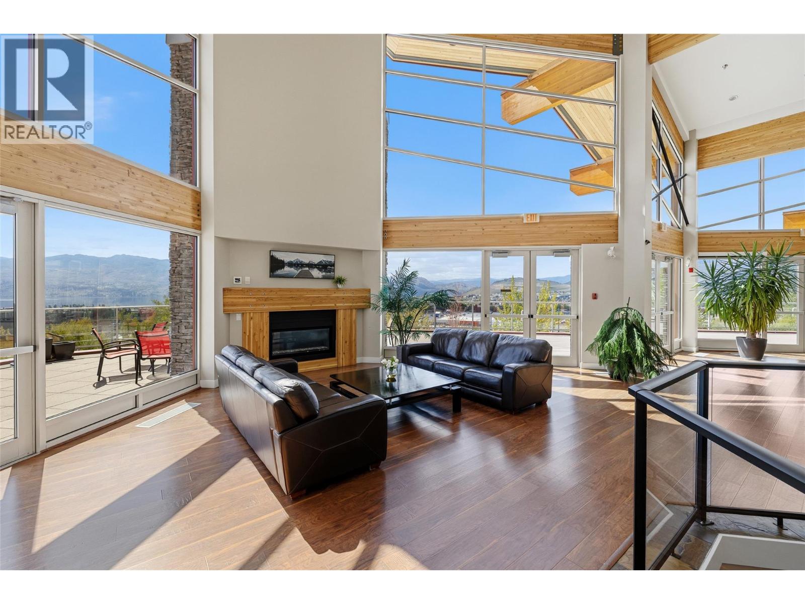 205 3220 Skyview Lane, Westbank