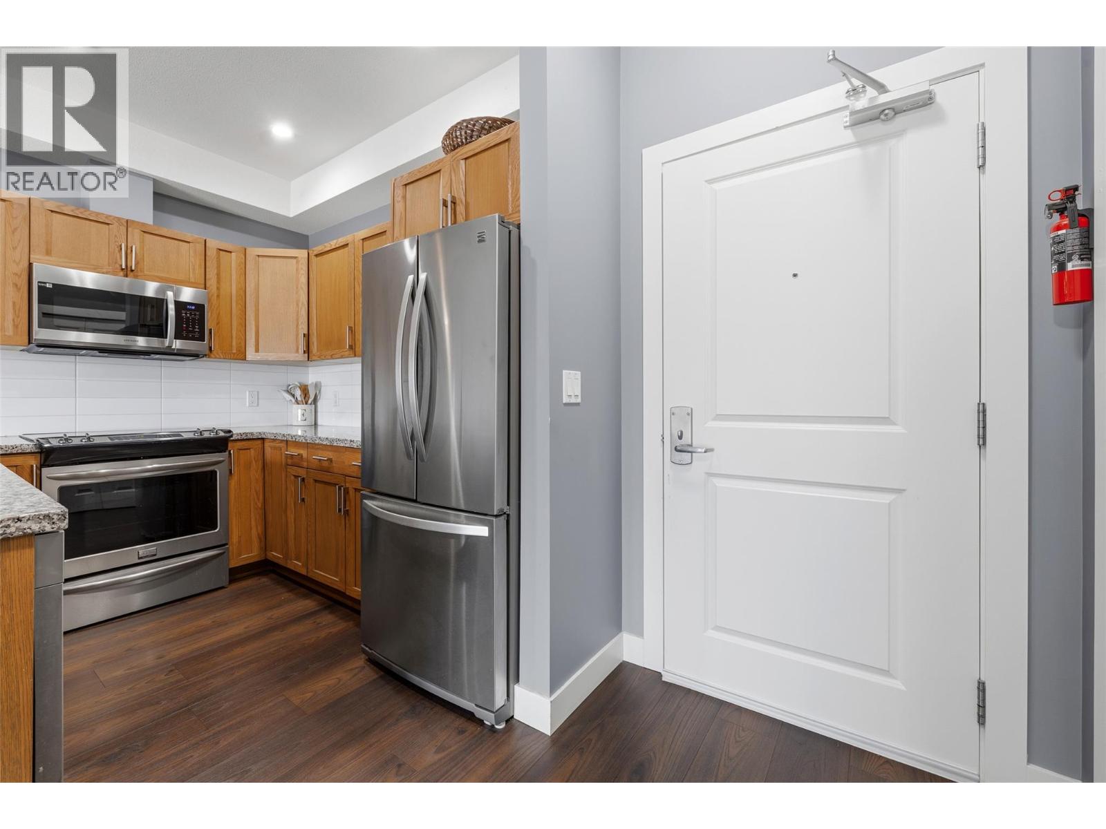 205 3220 Skyview Lane, Westbank