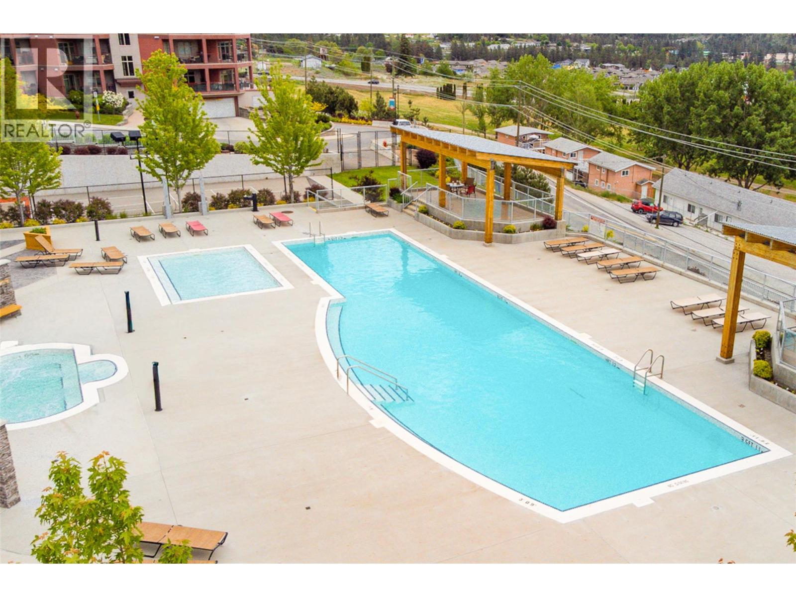 205 3220 Skyview Lane, Westbank