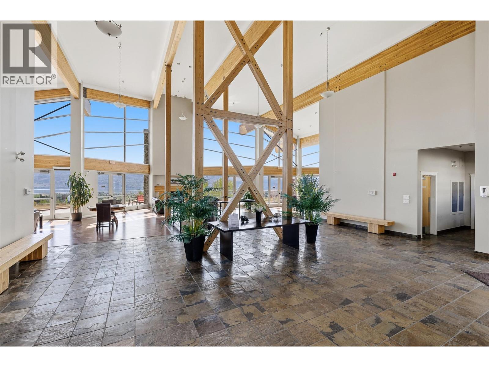 205 3220 Skyview Lane, Westbank