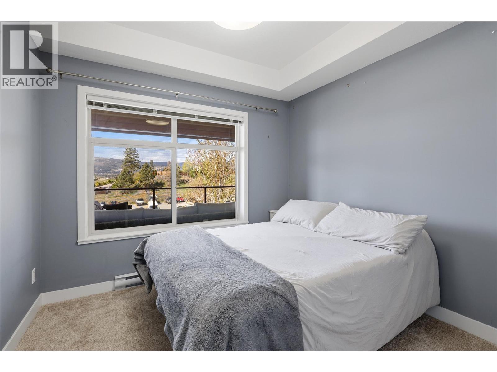 205 3220 Skyview Lane, Westbank