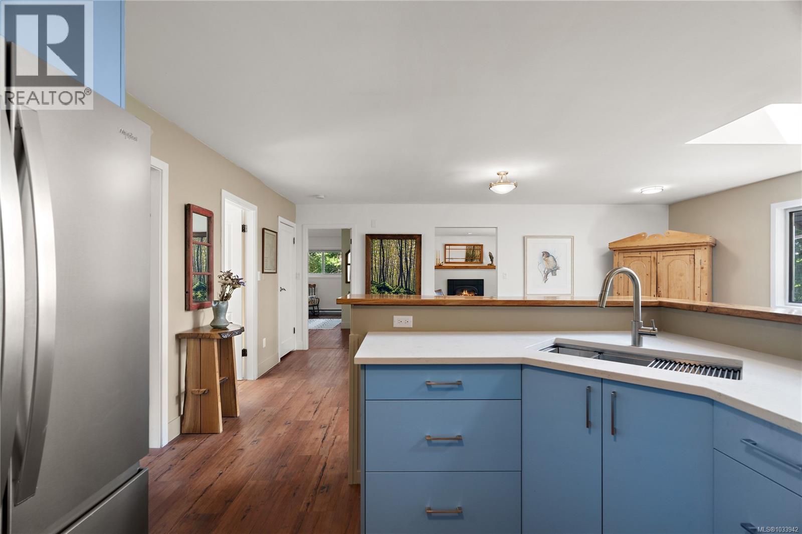 10851 Deep Cove Rd - 16