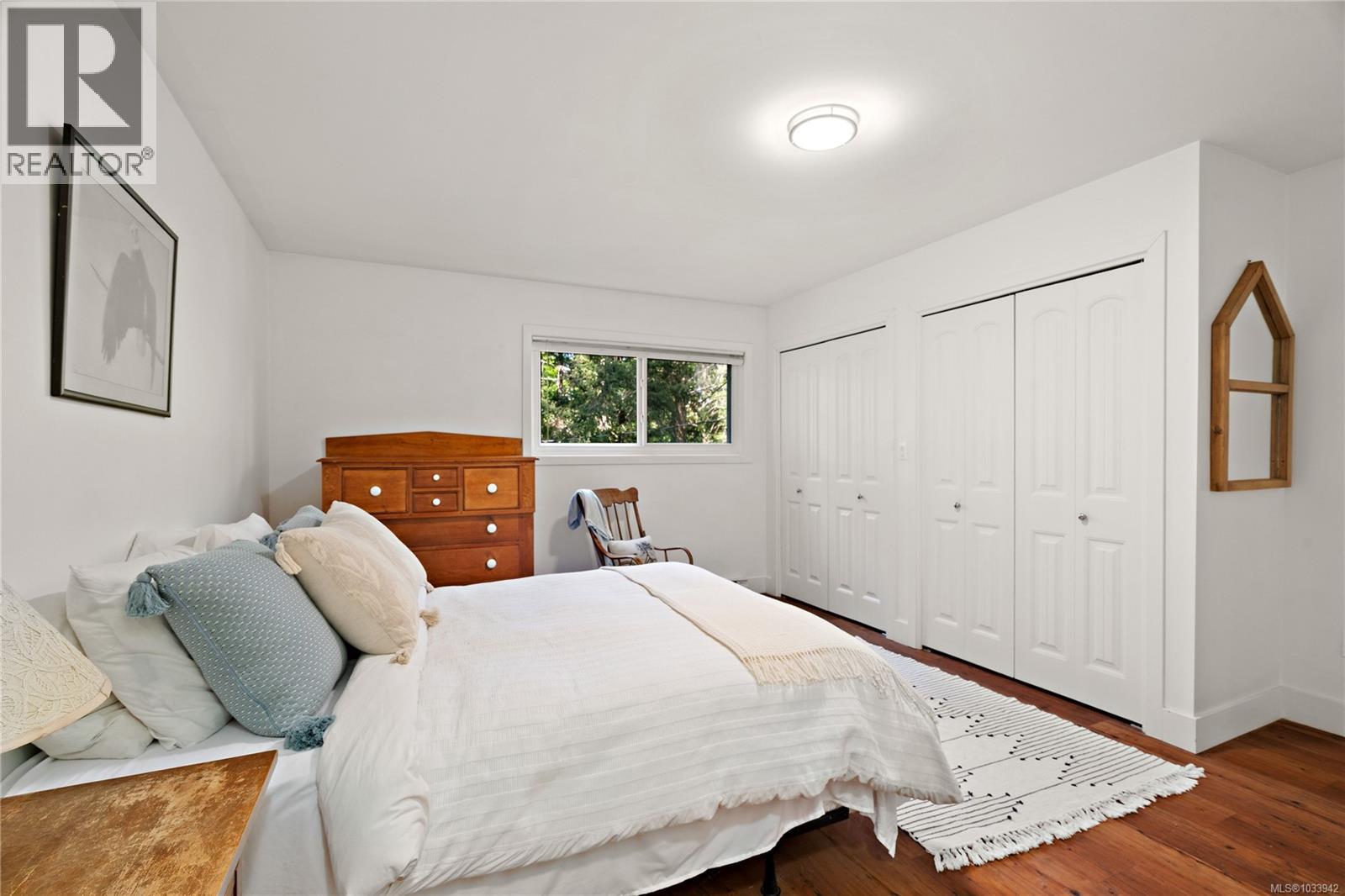 10851 Deep Cove Rd - 22