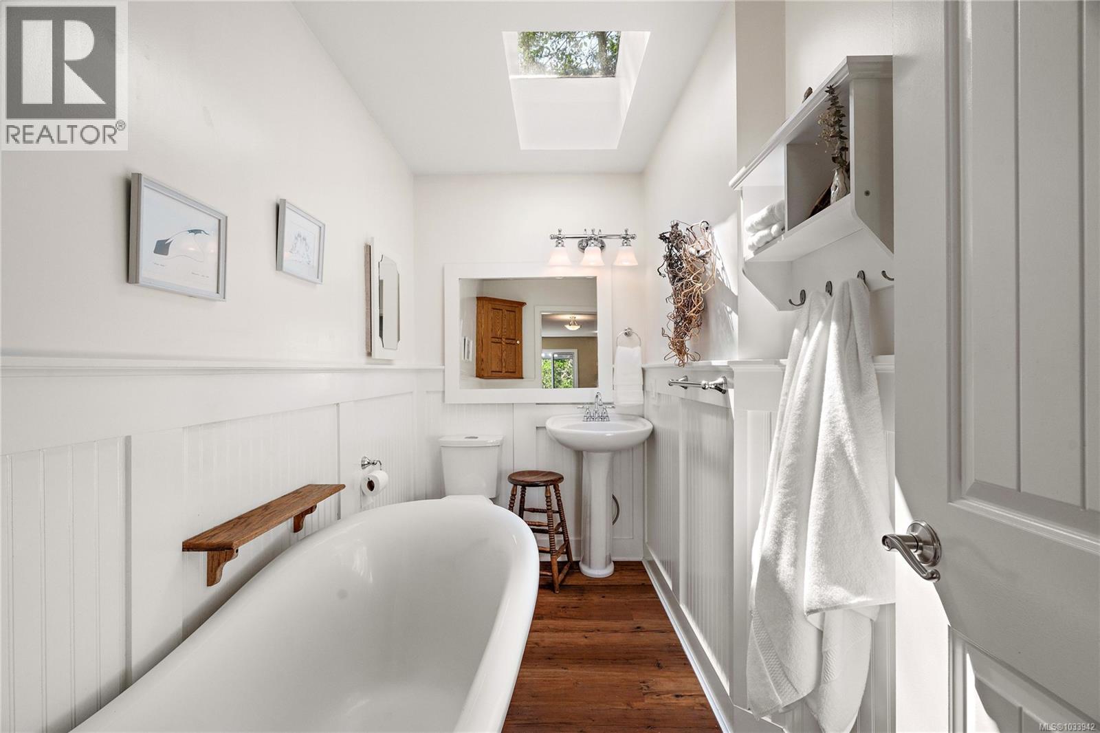 10851 Deep Cove Rd - 25