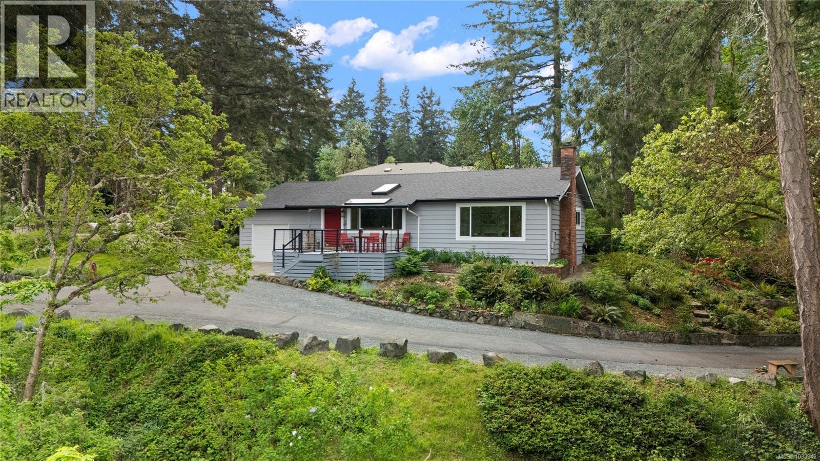 10851 Deep Cove Rd - 5
