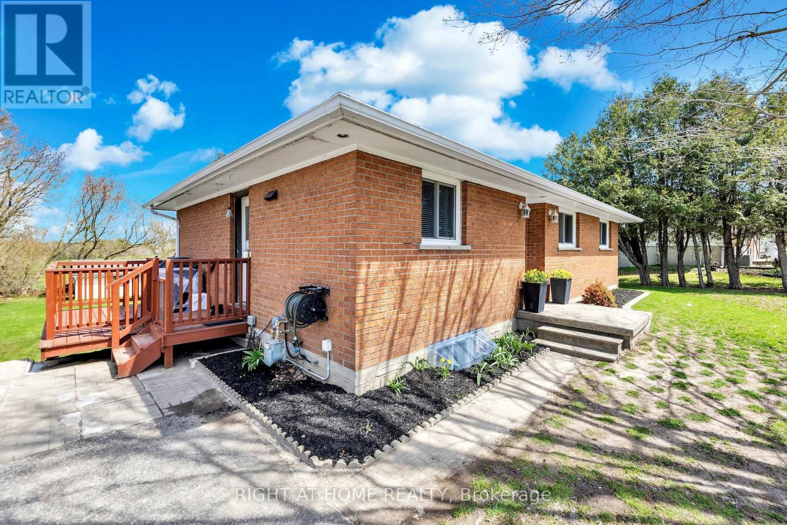 7629 HWY 6, R.R. # 1 HIGHWAY - 4