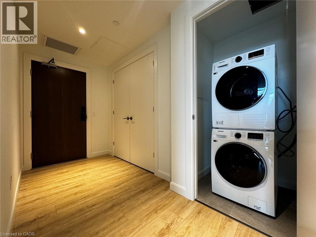 741 KING ST W REAR Unit# 903, Kitchener, Ontario, N2G1E5 — Photo 11