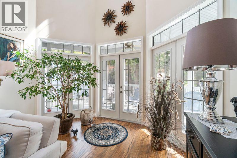 2696 Fraser Road - 8