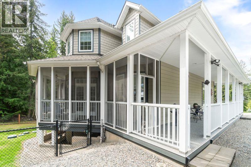 2696 Fraser Road - 16