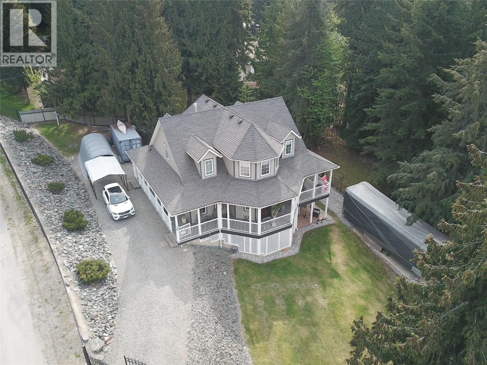 2696 Fraser Road - 21