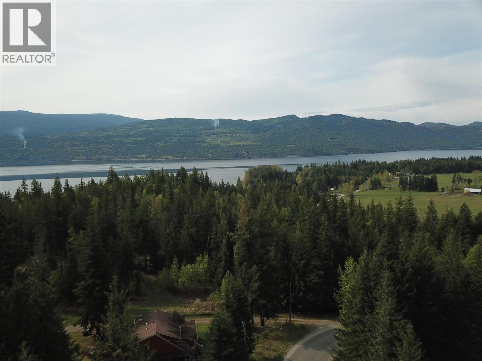 2696 Fraser Road - 28