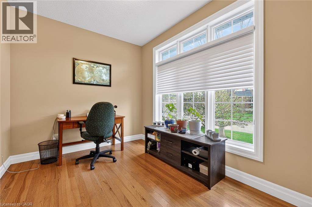 149 JUNO Crescent, Woodstock, Ontario, N4T0H6 — Photo 7