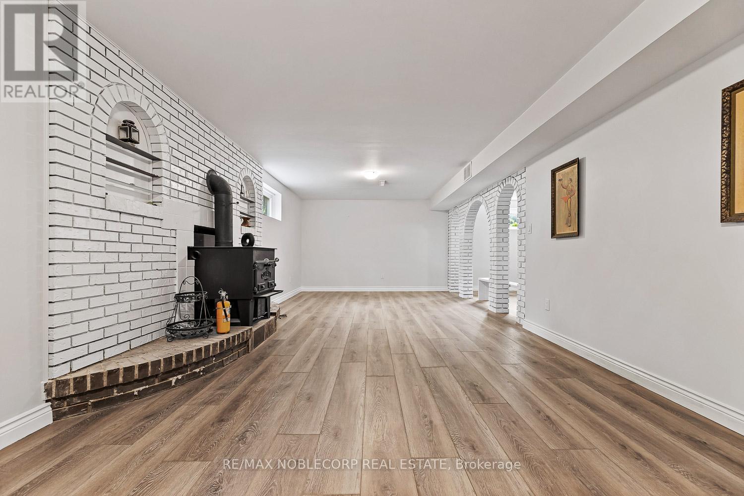 10201 CLARKWAY DRIVE - 27