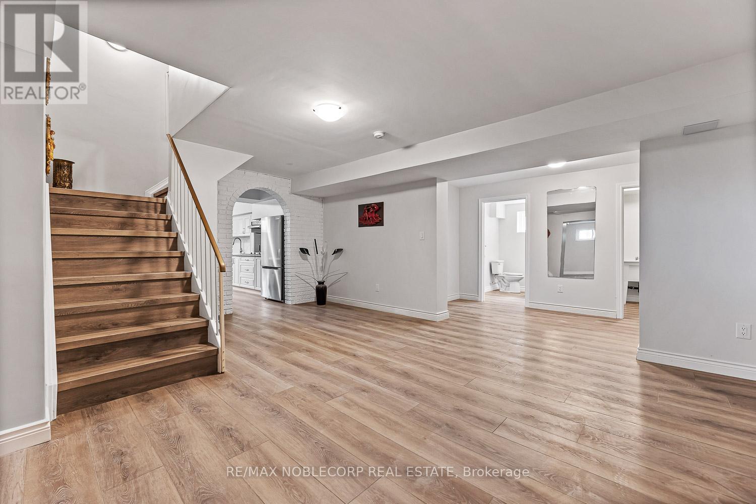 10201 CLARKWAY DRIVE - 31