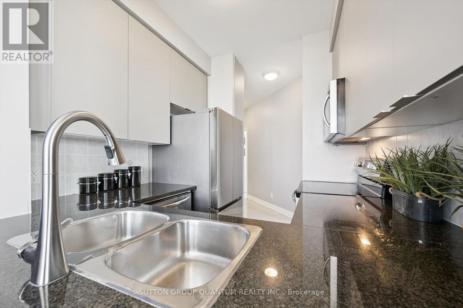 #1211 2365 CENTRAL PARK DRIVE - 15