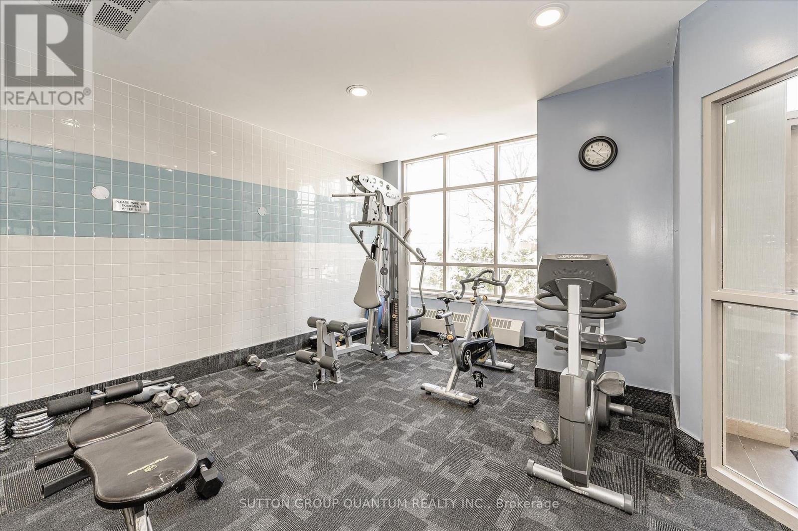 #1211 2365 CENTRAL PARK DRIVE - 32