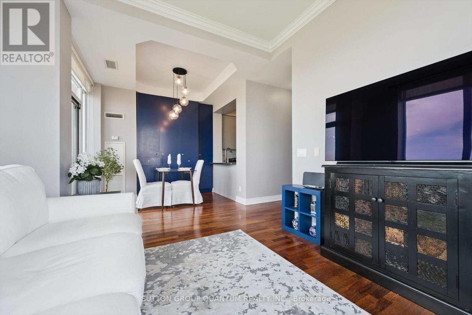 #1211 2365 CENTRAL PARK DRIVE - 44