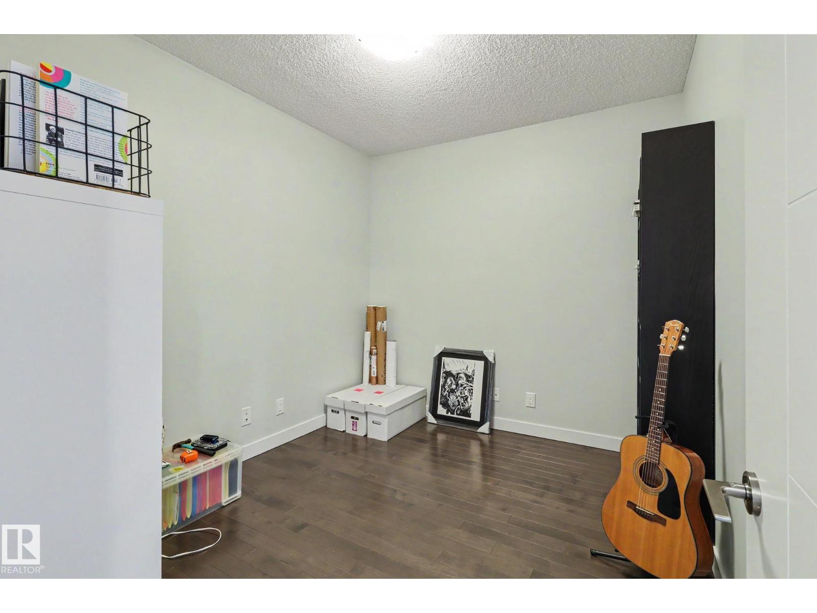 #315 10523 123 ST NW - 20