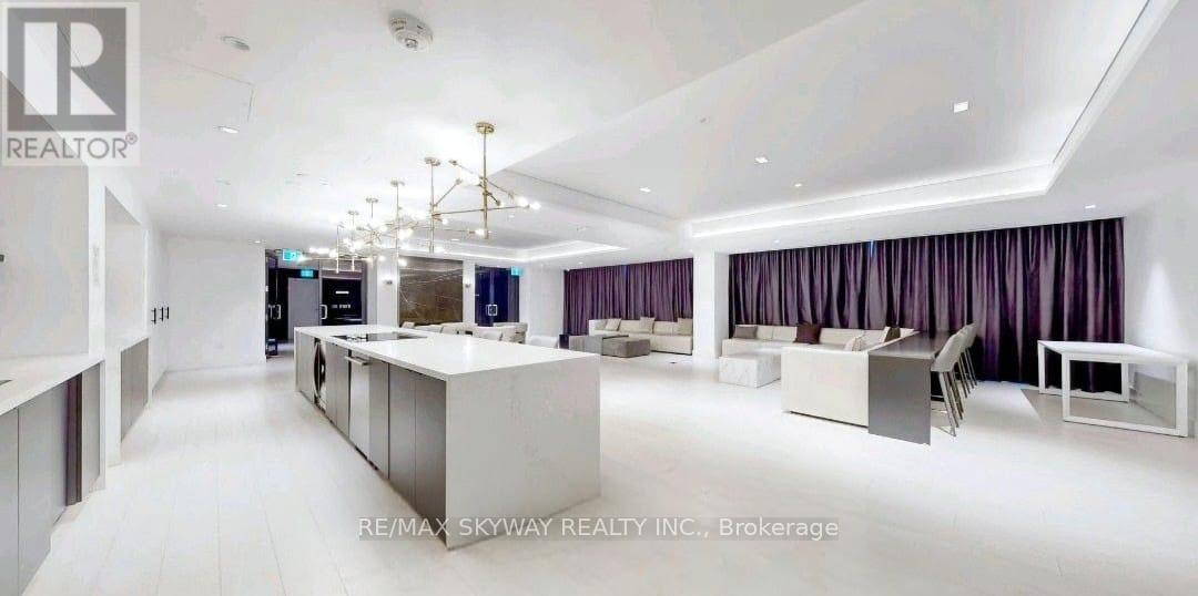#341 26 GIBBS ROAD - 11