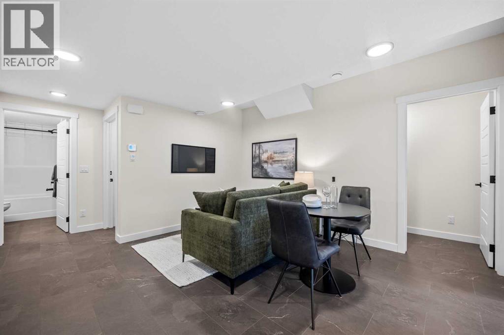 203 Huxland Path NE — photo 34
