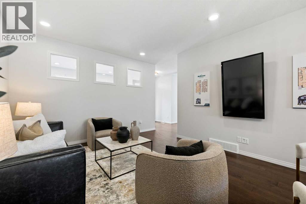 135 Huxland Road NE - photo 3
