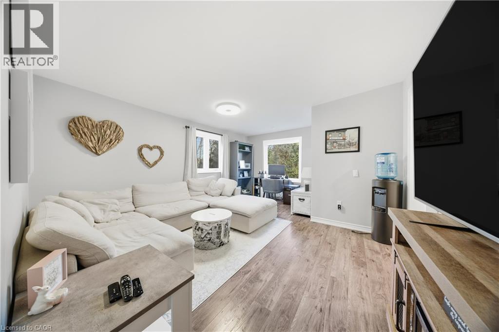 6092 CEDAR SPRINGS Road - 12