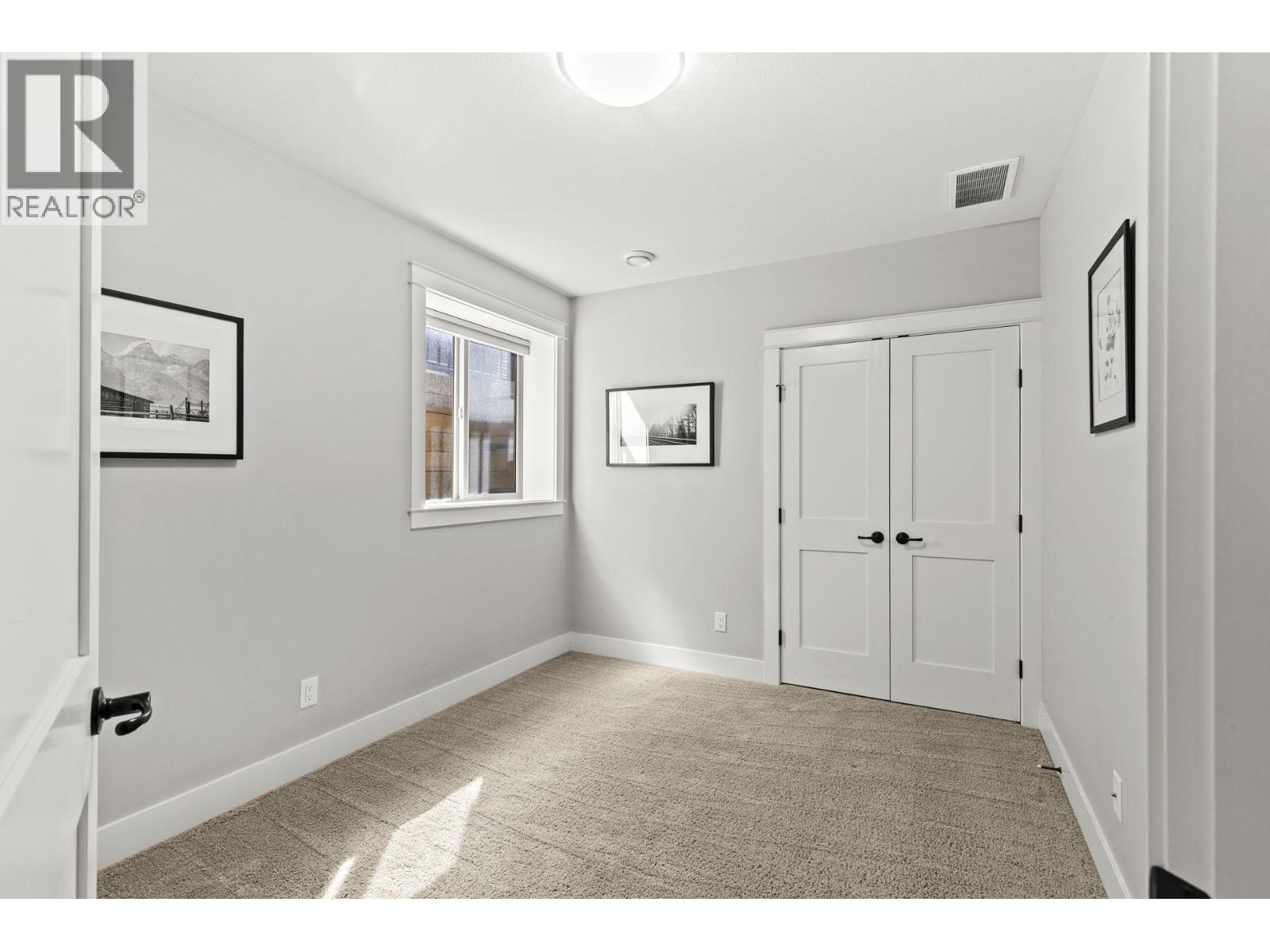  1595 Beach View Lane, West Kelowna