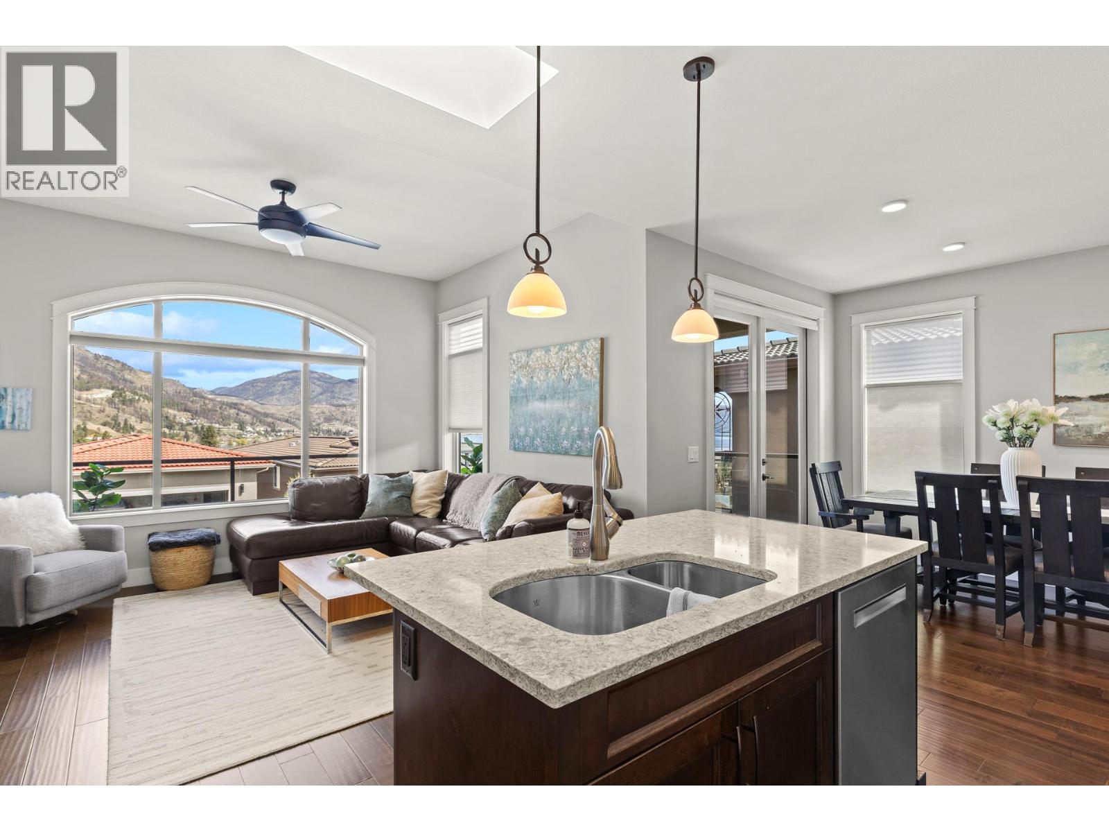  1595 Beach View Lane, West Kelowna