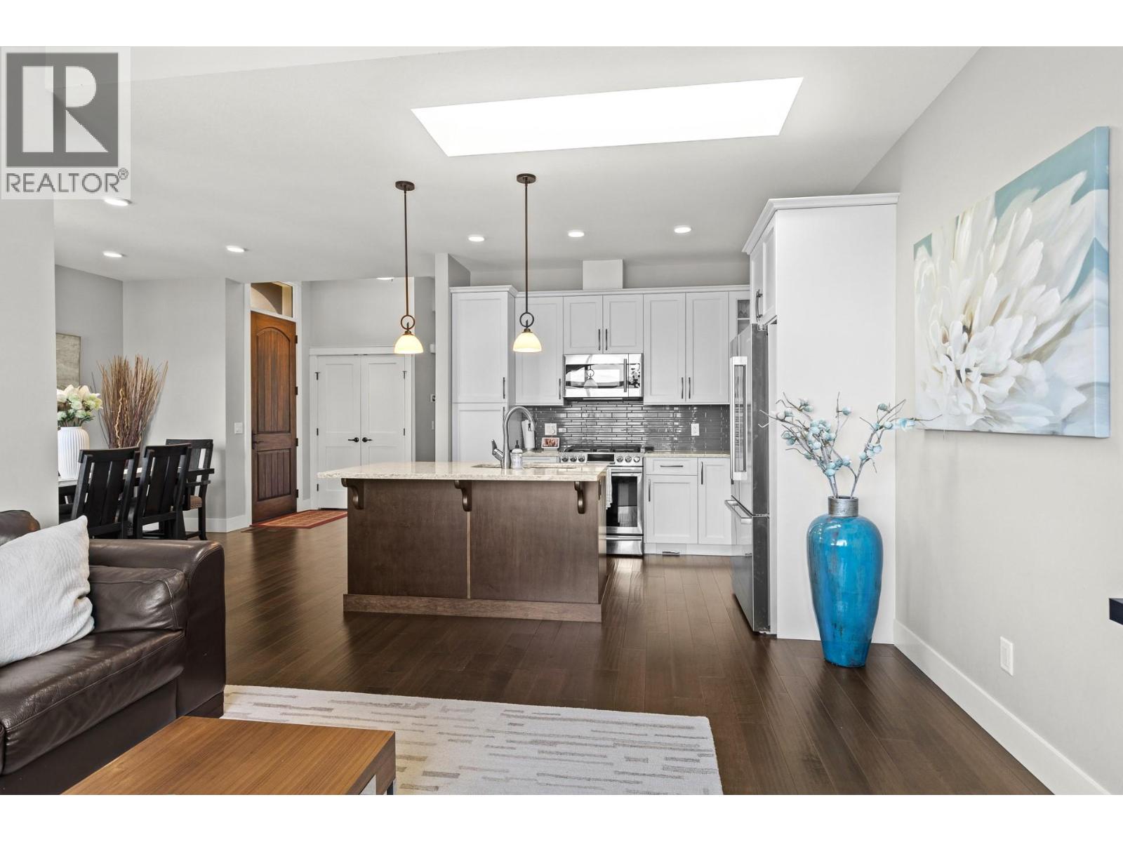  1595 Beach View Lane, West Kelowna