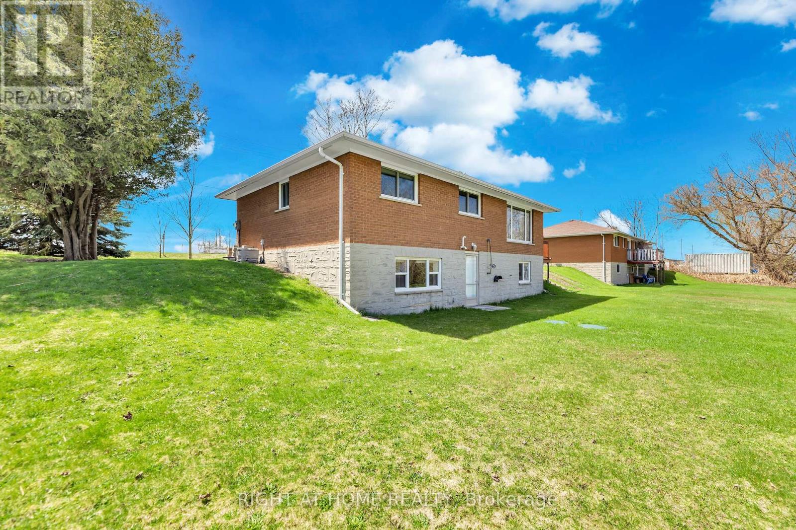 7629 HWY 6, R.R. # 1 HIGHWAY - 37