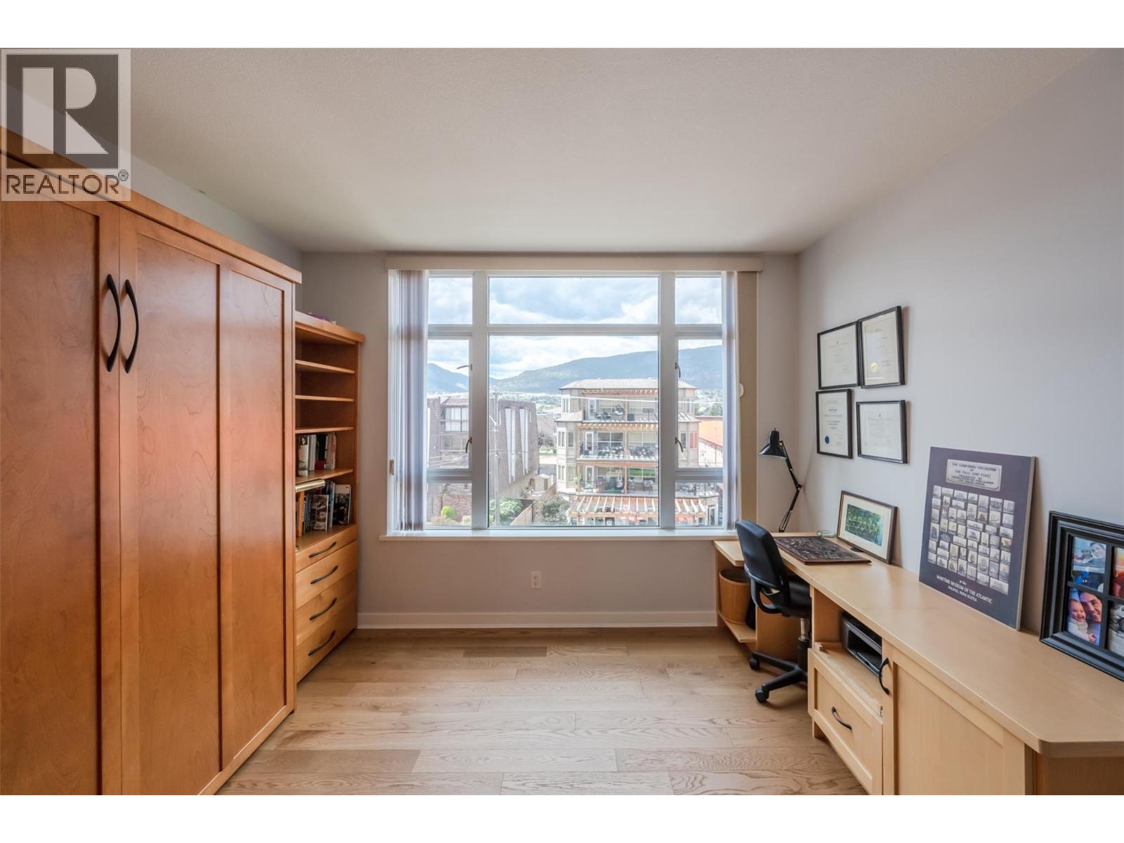 160 Lakeshore Drive W Unit# 401, Penticton
