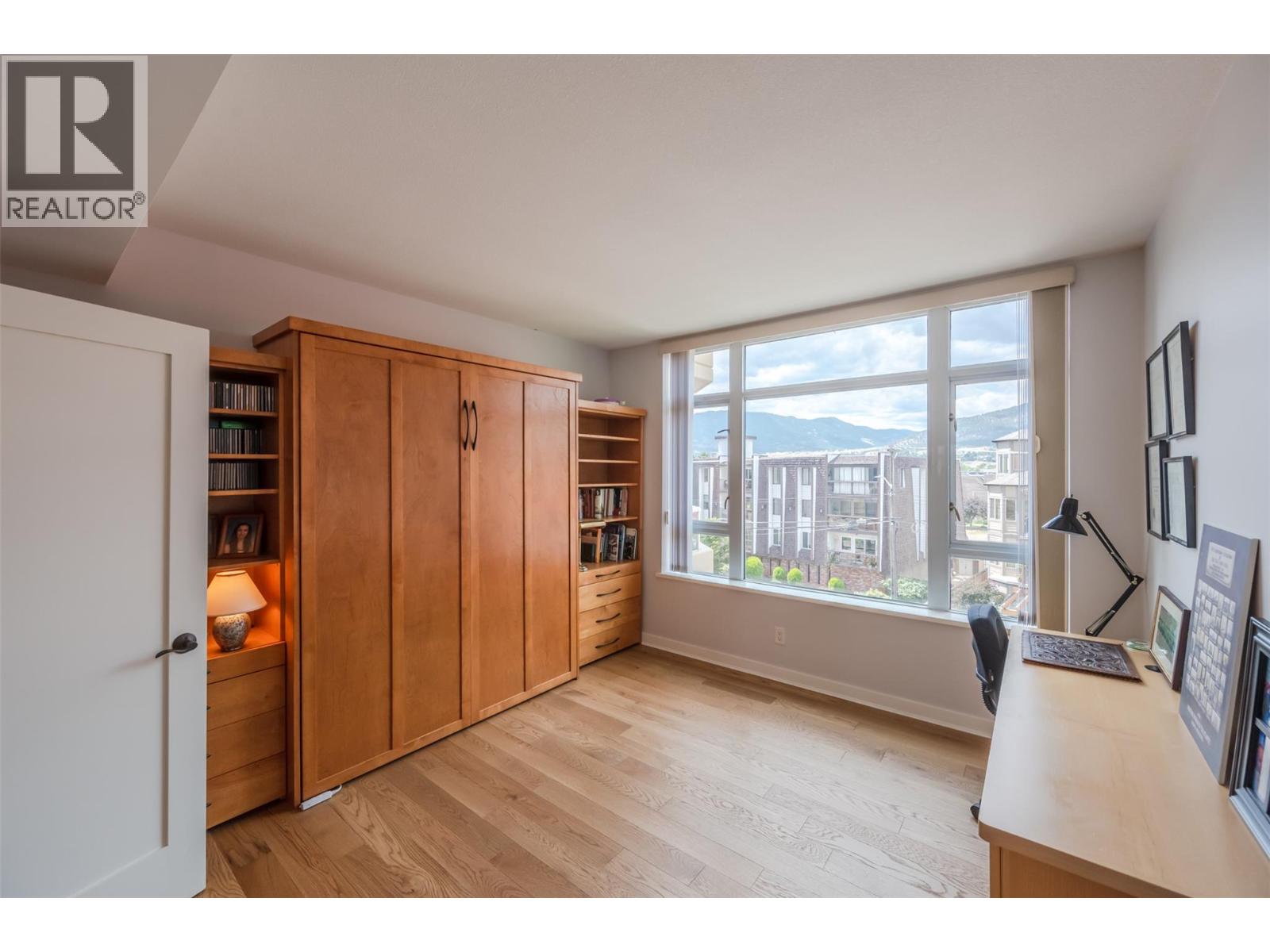 160 Lakeshore Drive W Unit# 401, Penticton