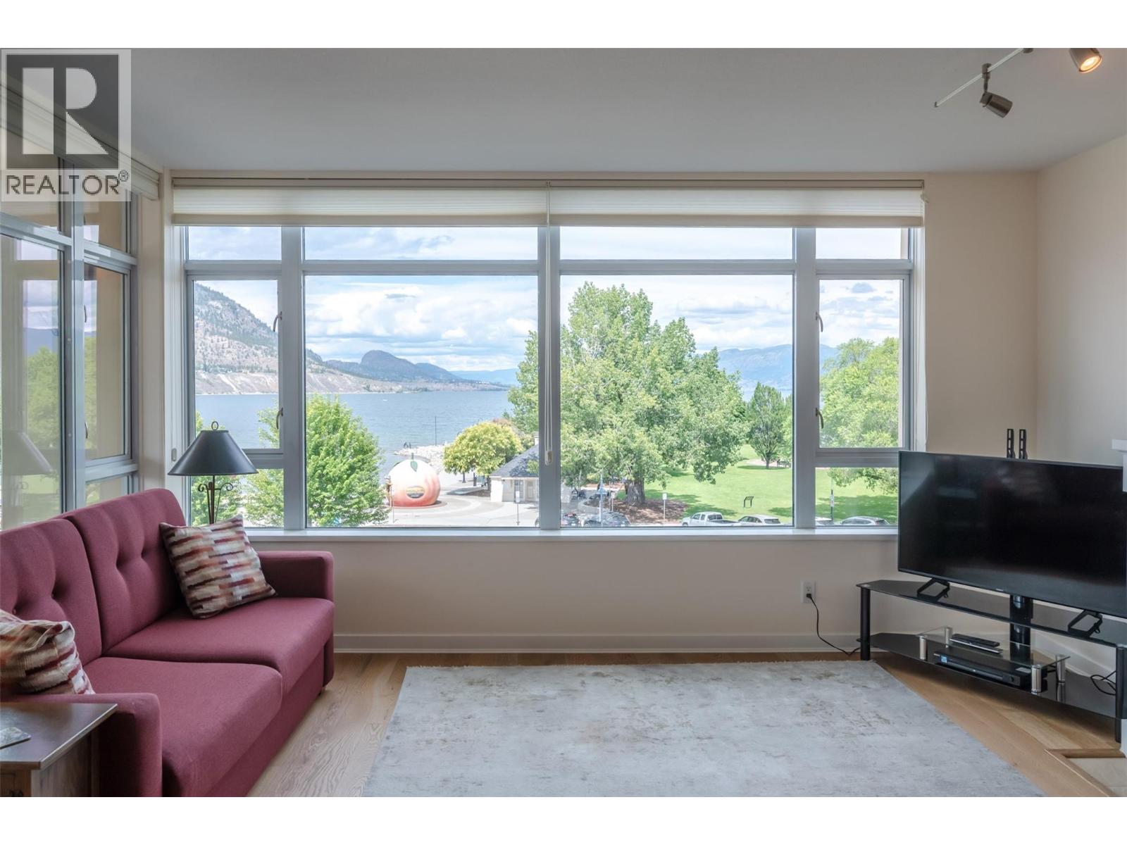 160 Lakeshore Drive W Unit# 401, Penticton