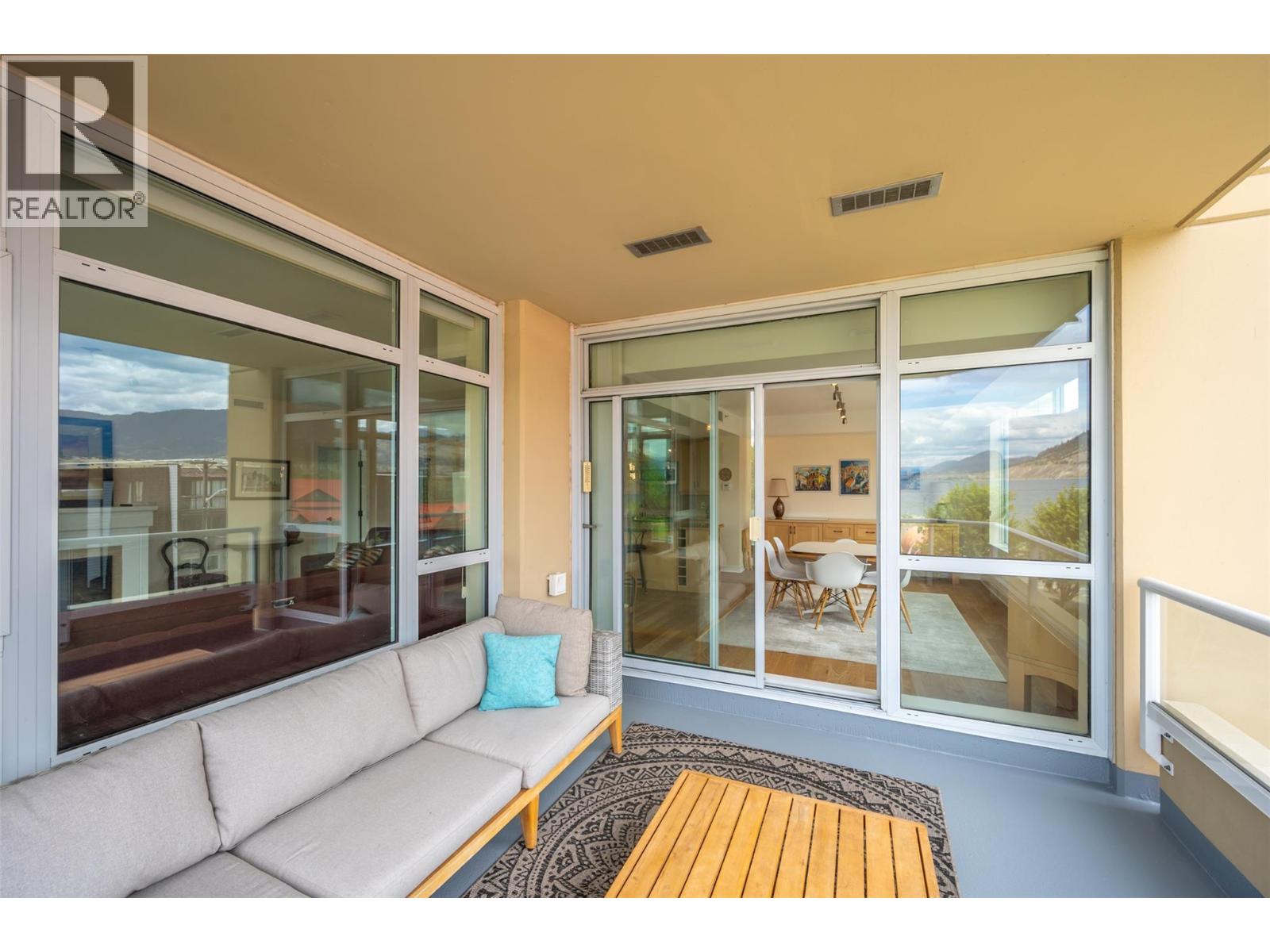 160 Lakeshore Drive W Unit# 401, Penticton