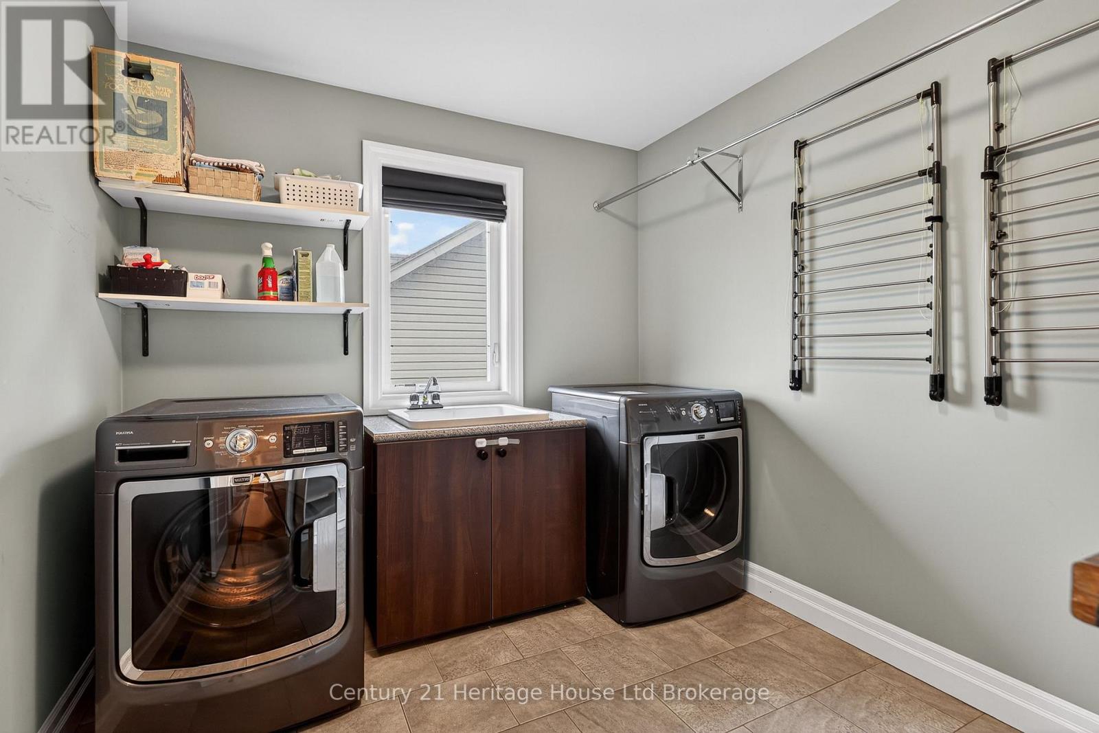 149 JUNO CRESCENT - Image 22