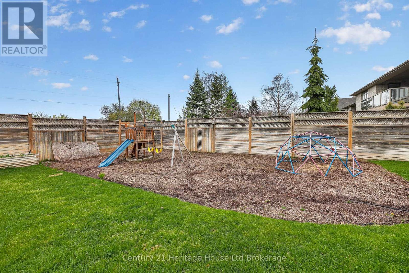 149 JUNO CRESCENT - Image 42