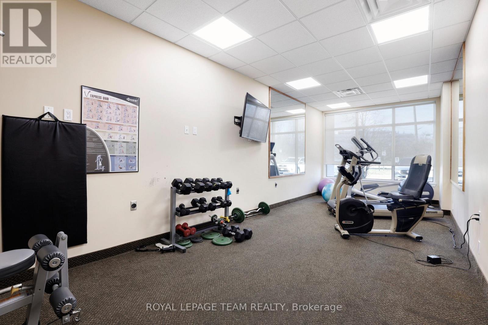 #202 100 ROGER GUINDON AVENUE - 32