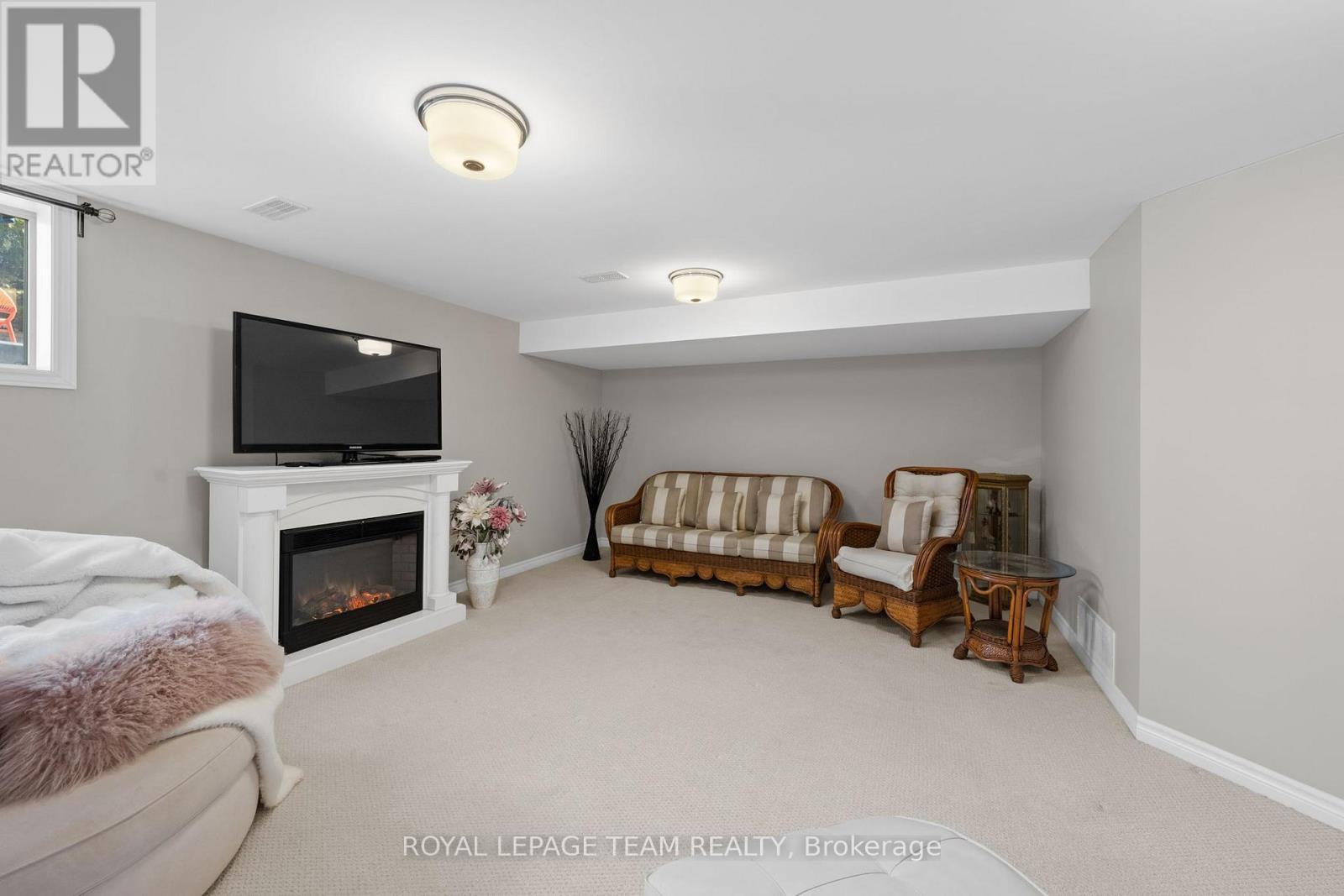 334 WARMSTONE DRIVE - 39