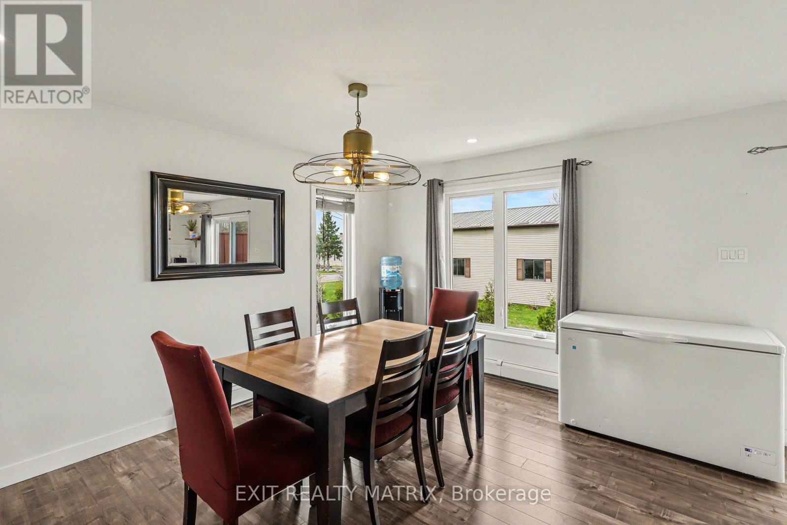 184 LAVERGNE STREET - 6
