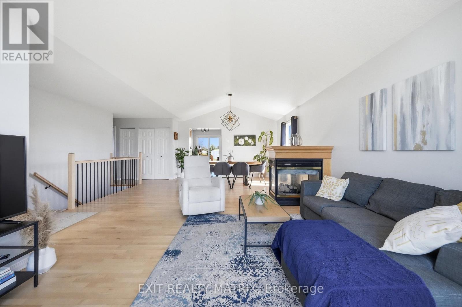 2117 LEMERY STREET - 5