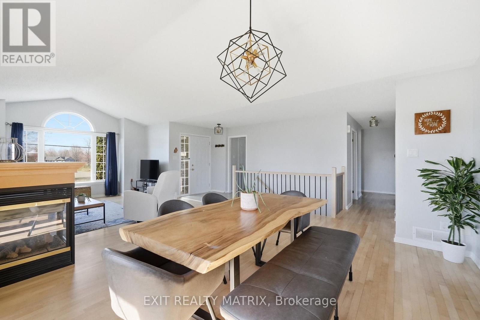 2117 LEMERY STREET - 8