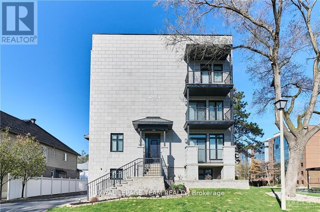 #10 800 MELWOOD AVENUE - 2