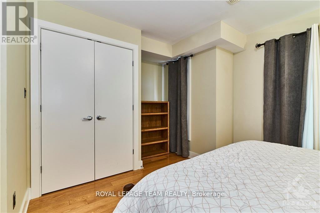 #10 800 MELWOOD AVENUE - 20