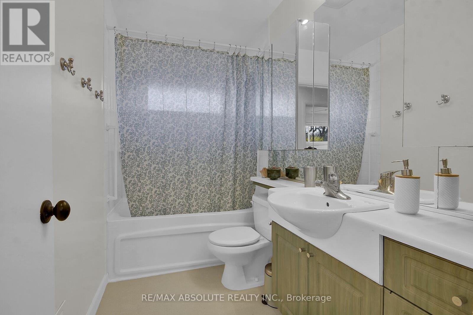 731 DOVERCOURT AVENUE - 23