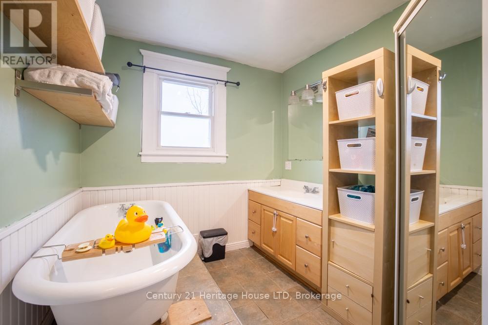 149 BALD STREET - 20