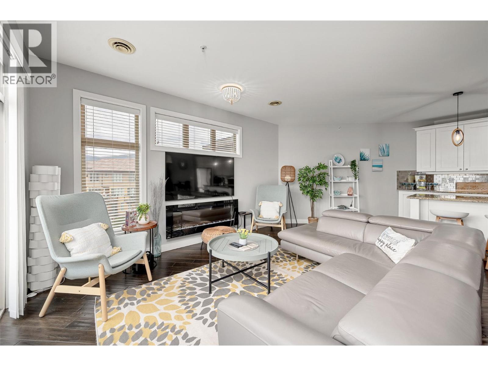 6402 4026 Pritchard Drive, West Kelowna