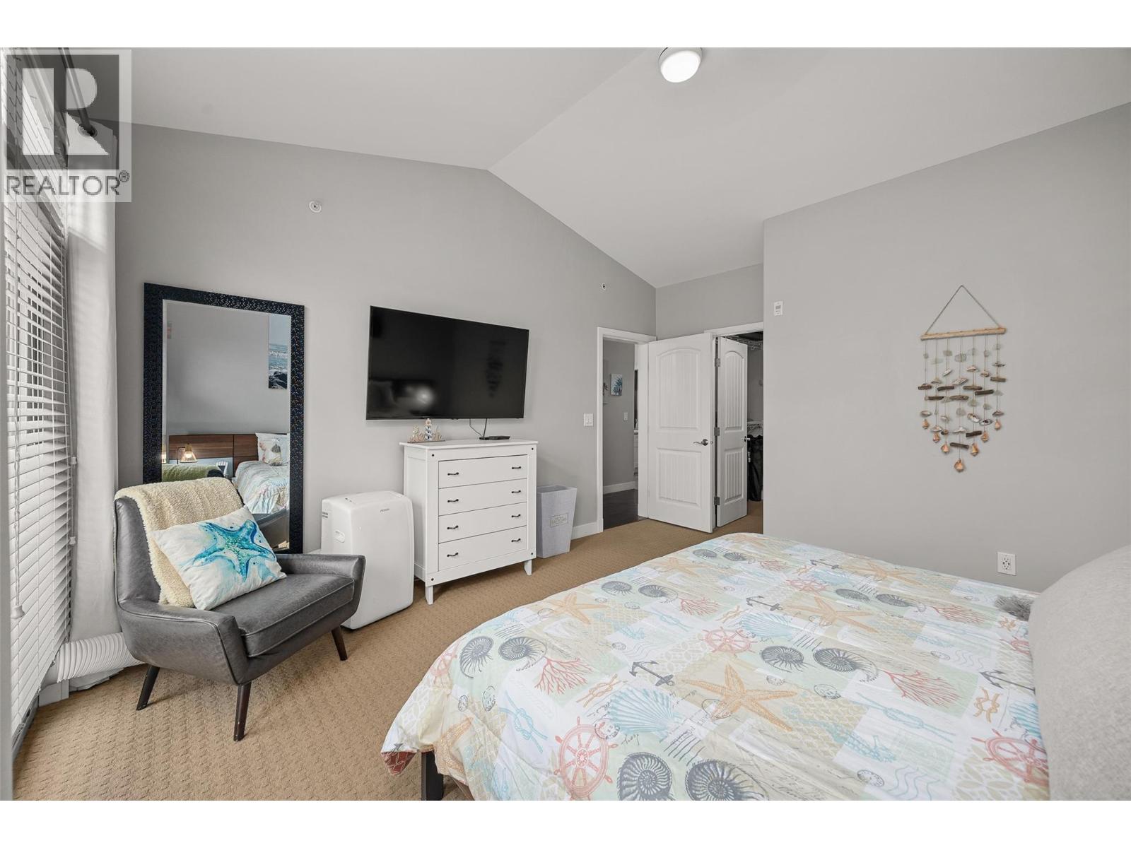 6402 4026 Pritchard Drive, West Kelowna