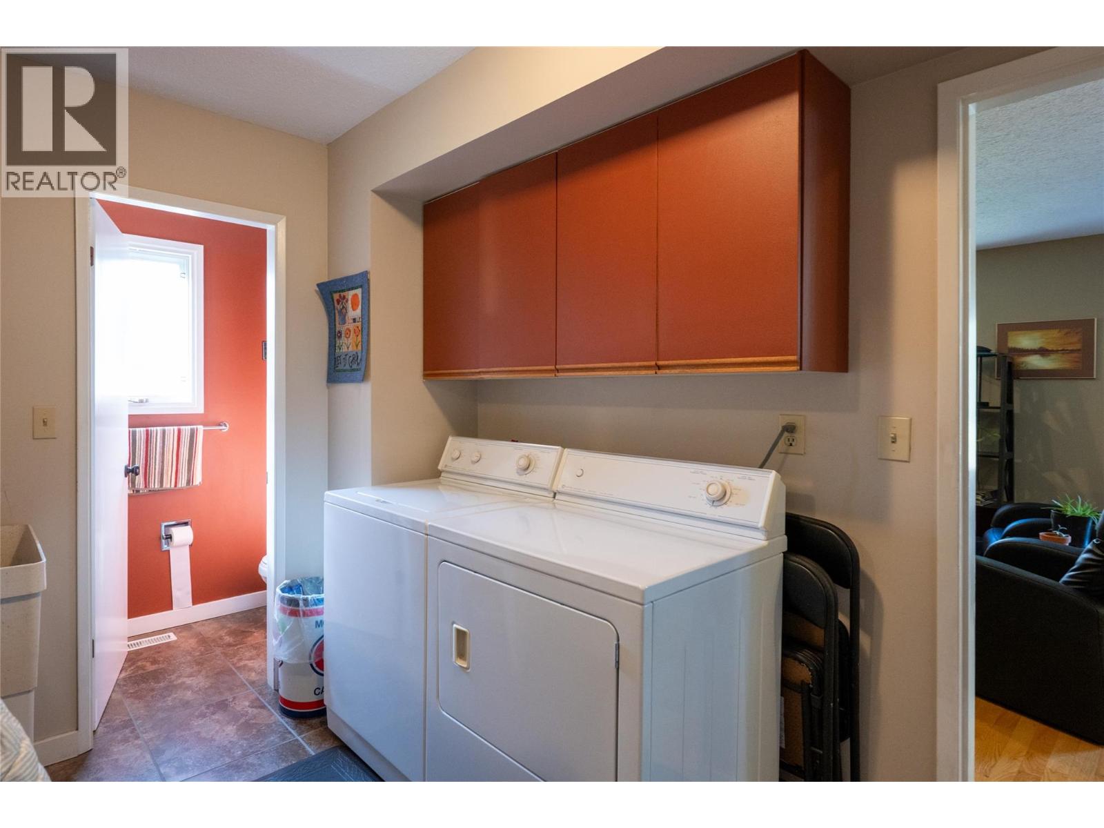 419 Laurier Drive - 22