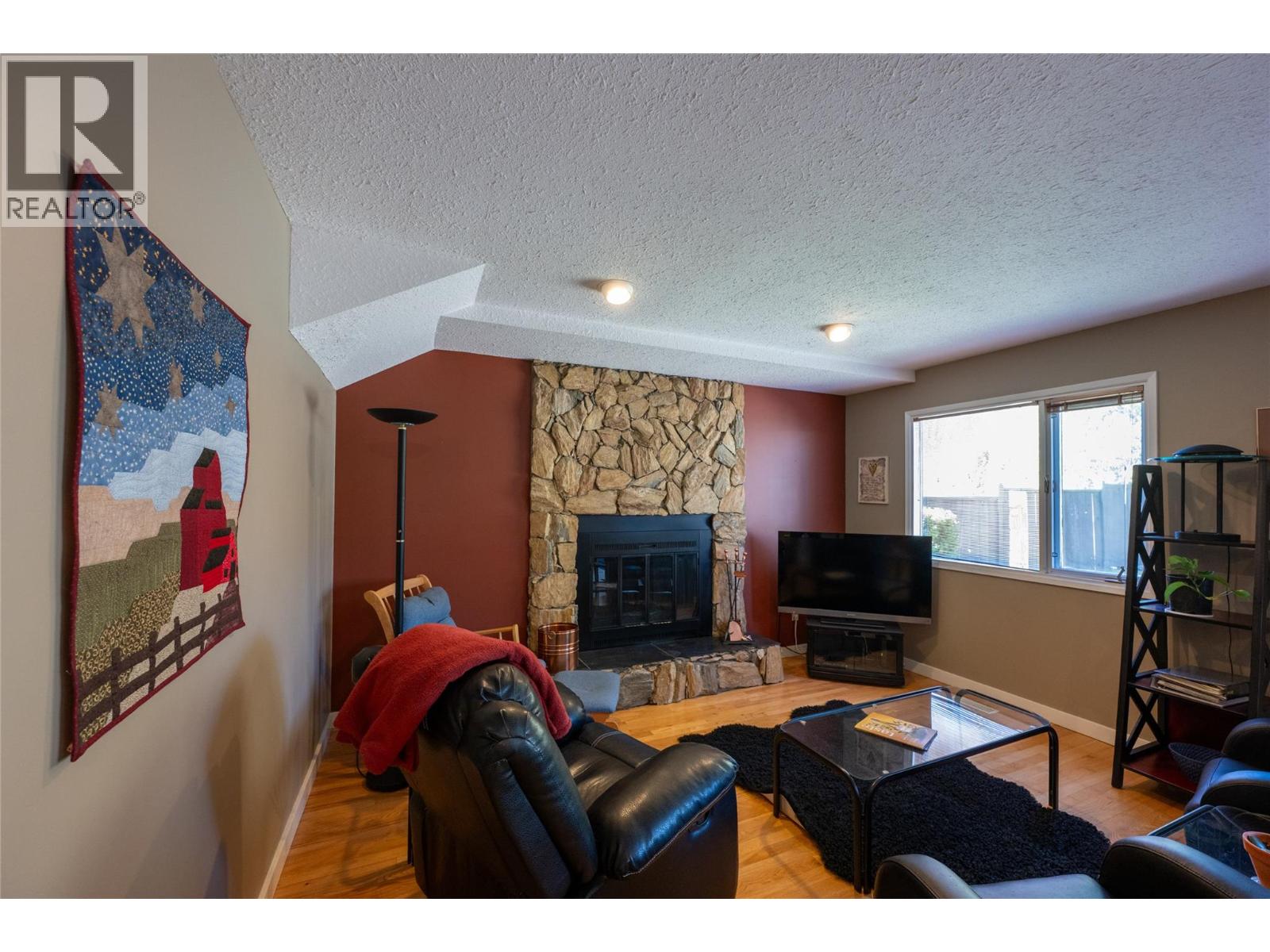 419 Laurier Drive - 5