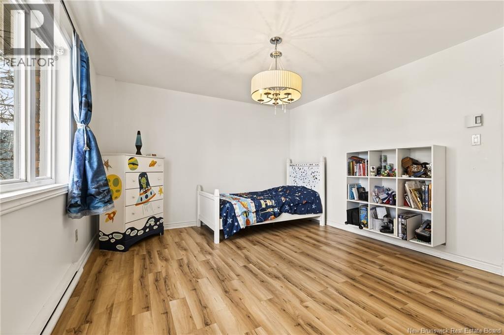350 Vanier Street - 28